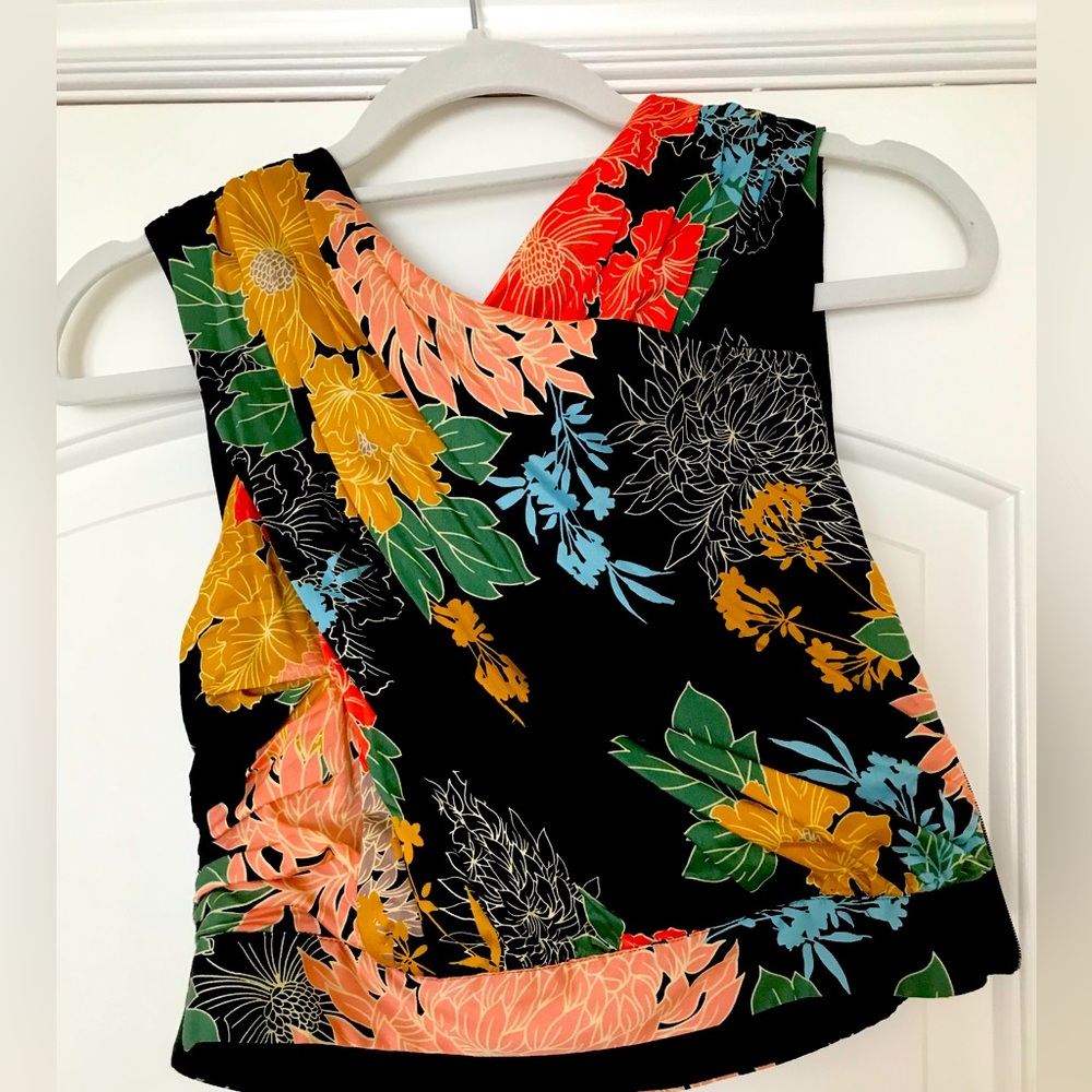 Zara crop top Brand New w/o tag